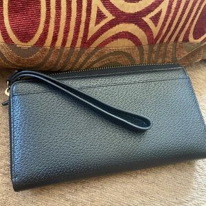 Kate spade wallet with a strap